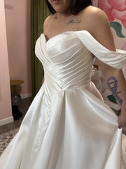 Starr Bridal at Hannah's - Roxanna