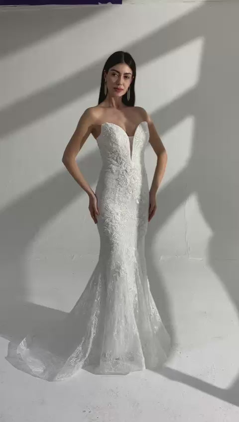 Hannah's 32952- Cat Eye Fit and Flare
