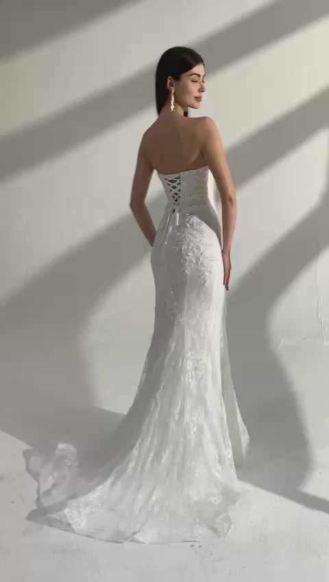 Hannah's 32952- Cat Eye Fit and Flare