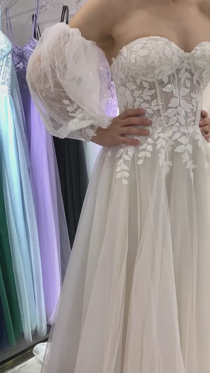 Hannah's- Strapless Sweetheart With Detachable Sleeves TG011