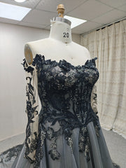 Starr Bridal - Becca