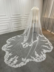 Starr Bridal -  Double Scroll Scalloped  Royal Veil