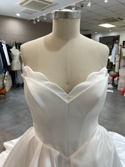 Starr Bridal-Jacquelyne