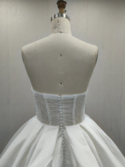 Starr Bridal -Vivienne