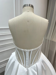 Starr Bridal-Jacquelyne