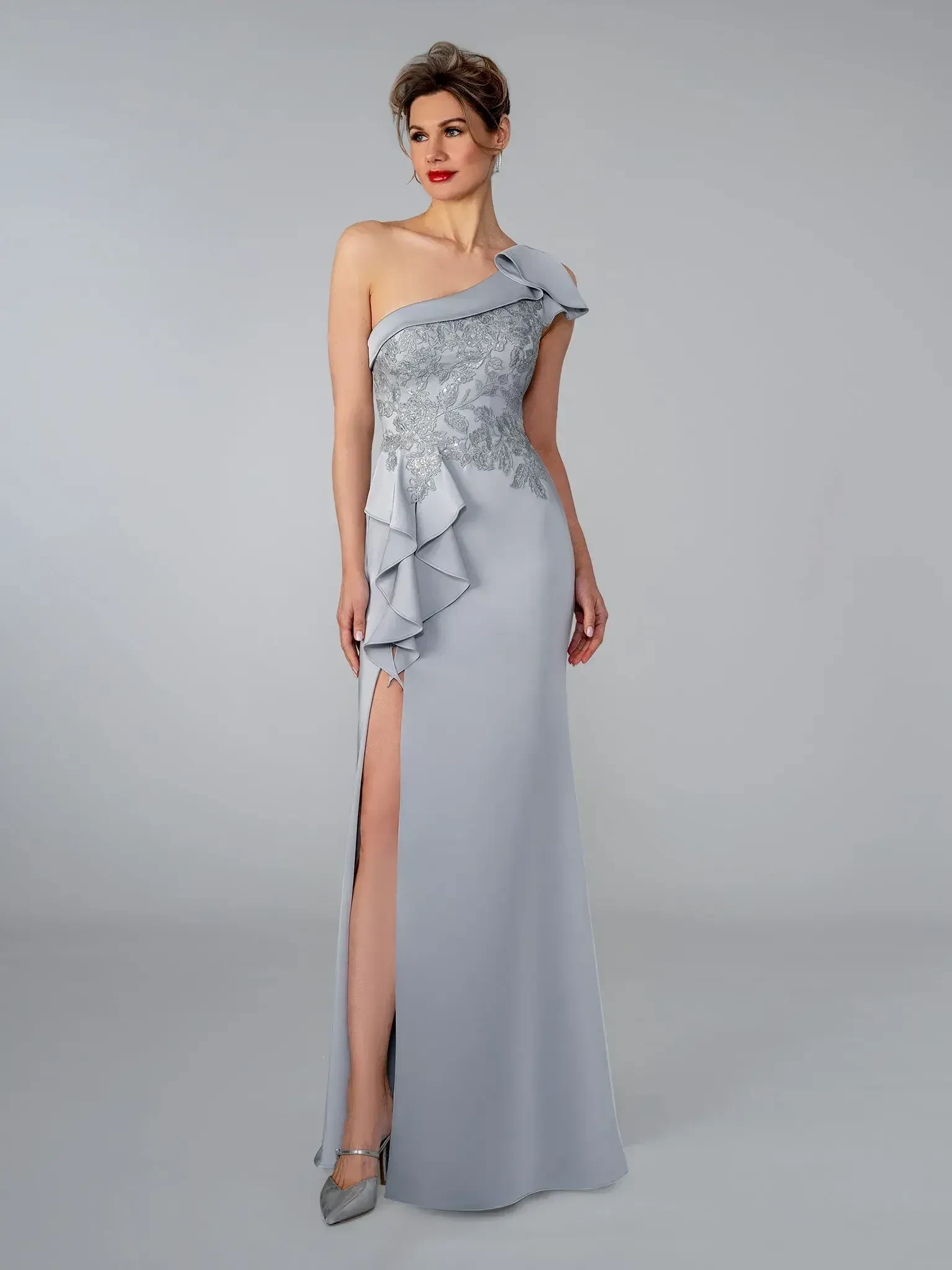 Top Trends in Mother of the Bride Dresses for 2026: Styles You’ll Love Image